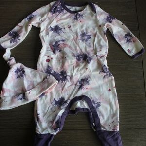 Burts Bees Onsie with hat